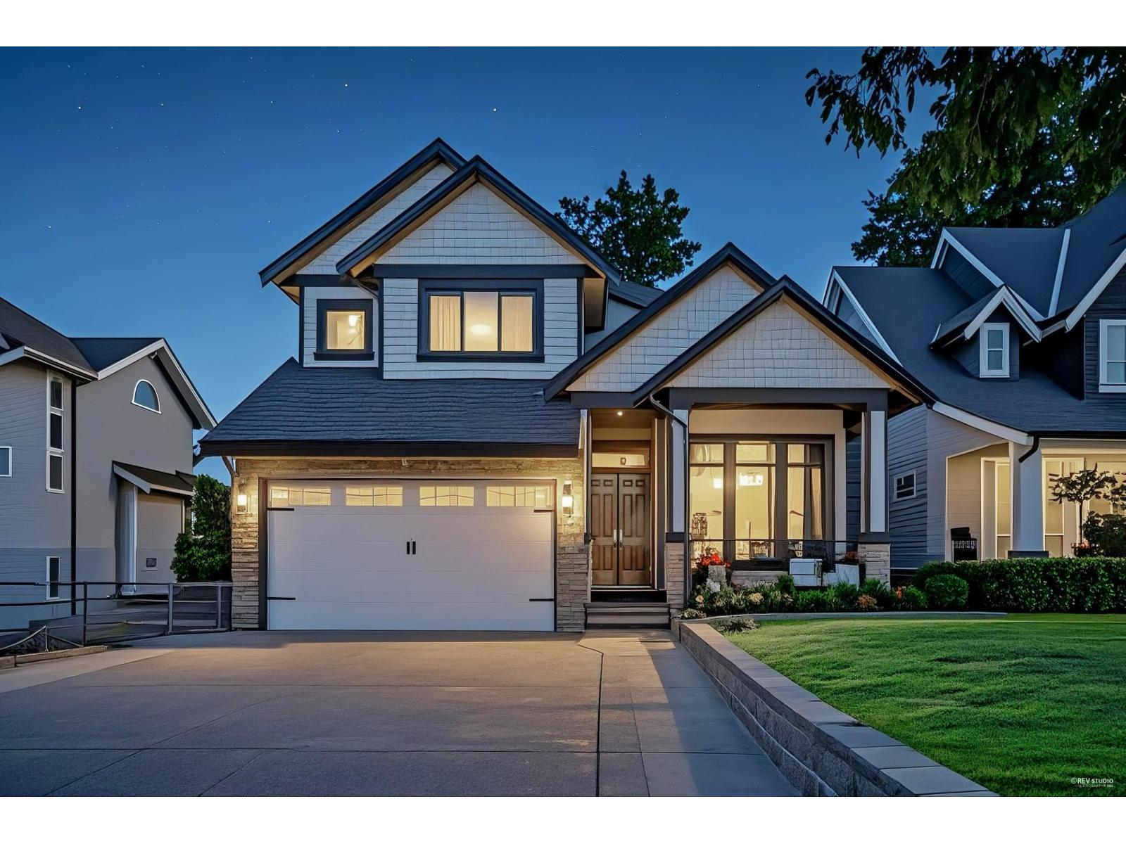 Photo 3 of 14490 58 Ave Avenue, Surrey BC