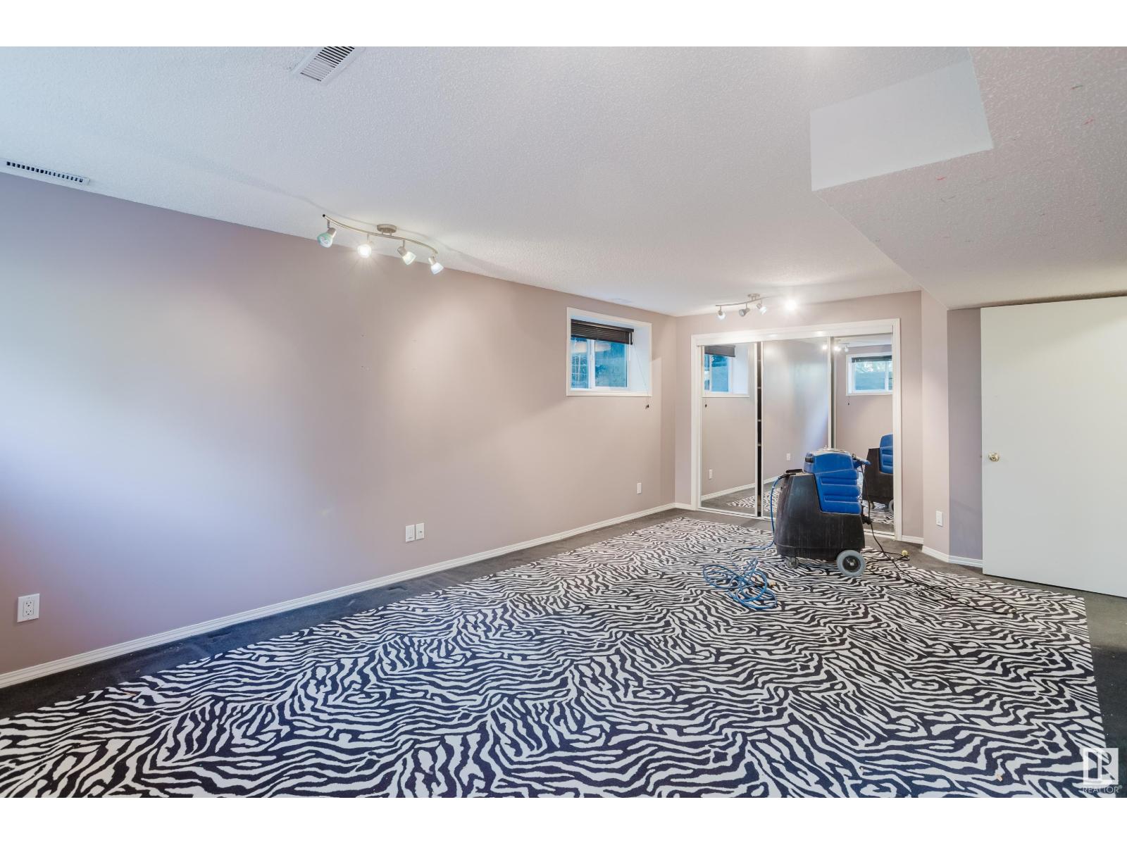 Photo 41 of 134 52552 224 Range Rd, Rural Strathcona County AB