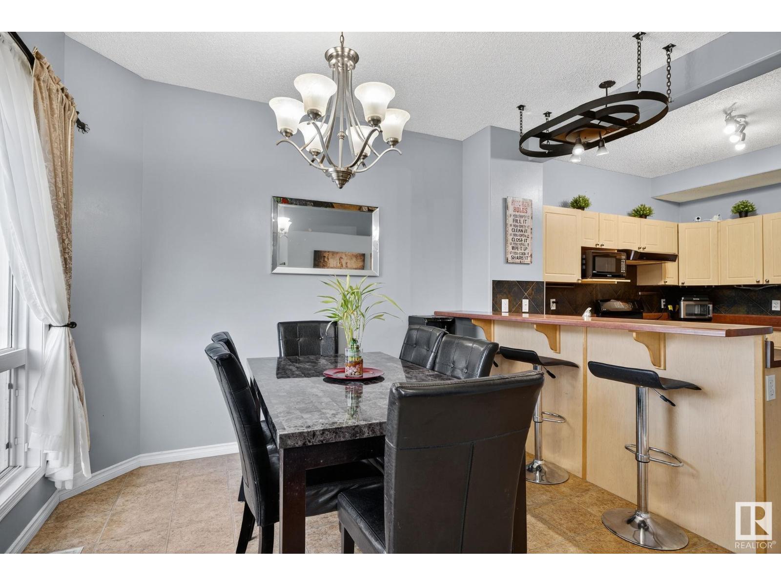 Photo 5 of 38 Birchglen Cr, Leduc AB