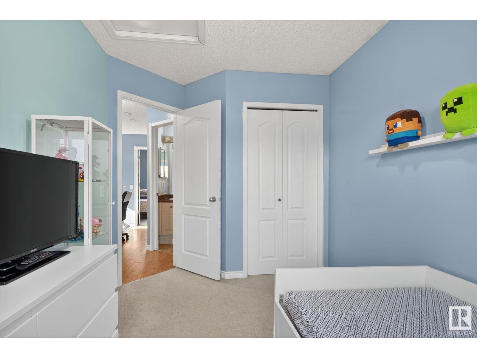 Photo 11 of 38 Birchglen Cr, Leduc AB