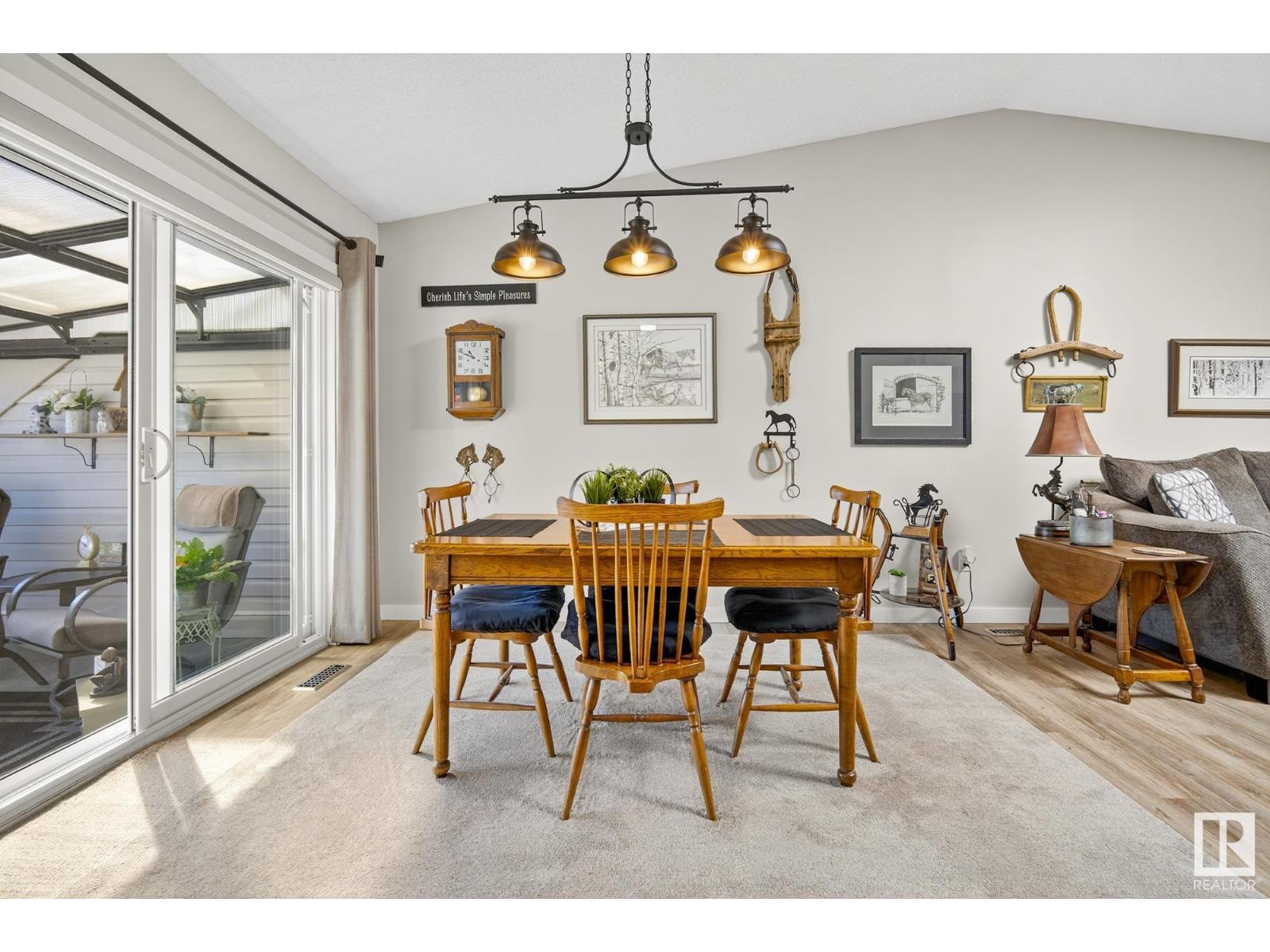 Photo 19 of 4711 25 Av Nw, Edmonton AB