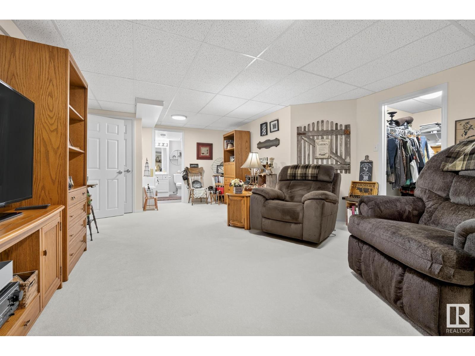 Photo 39 of 4711 25 Av Nw, Edmonton AB