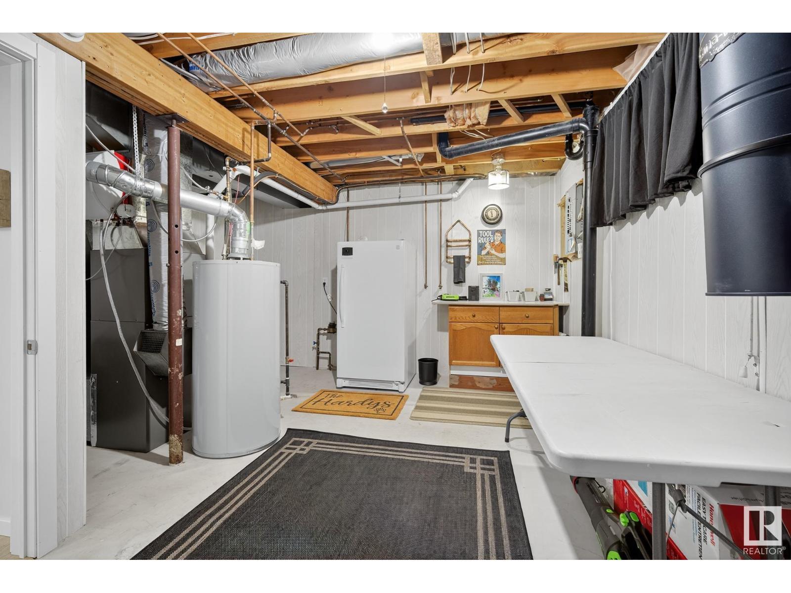 Photo 42 of 4711 25 Av Nw, Edmonton AB