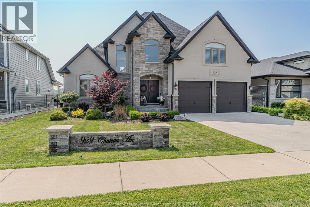 Photo 1 of 929 Chateau, Windsor ON