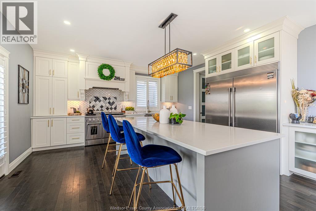 Photo 14 of 929 Chateau, Windsor ON