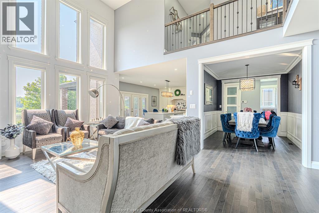 Photo 9 of 929 Chateau, Windsor ON