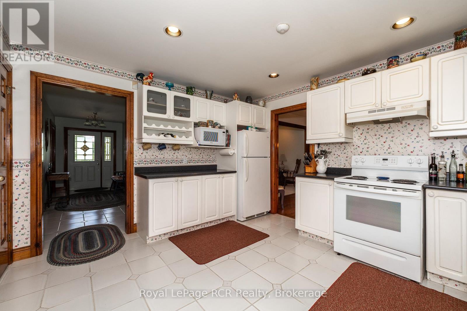 Photo 14 of 380423 Grey Road 32, Grey Highlands ON