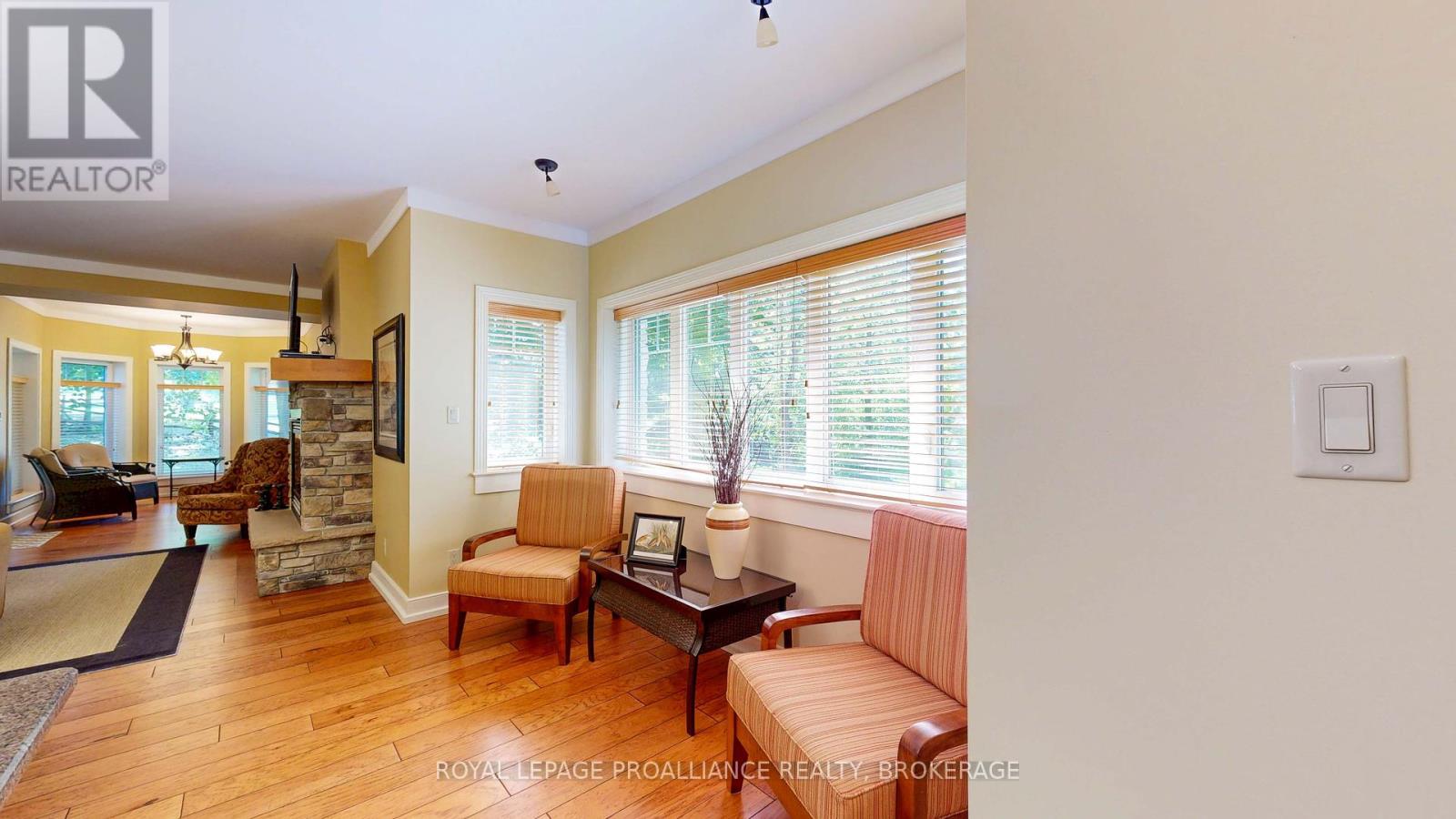 #12-6 532 10TH CONCESSION ROAD - 11
