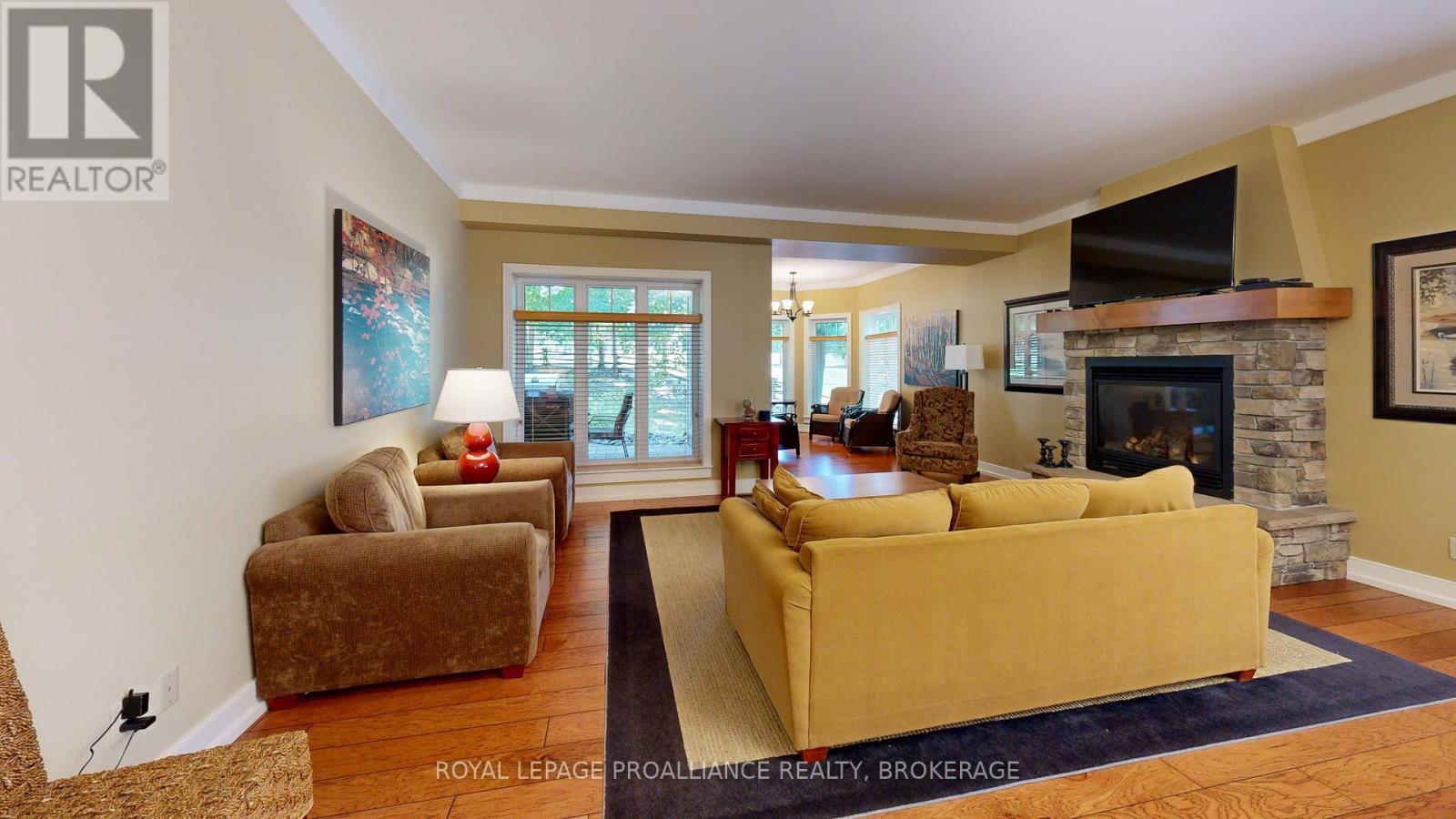 #12-6 532 10TH CONCESSION ROAD - 17