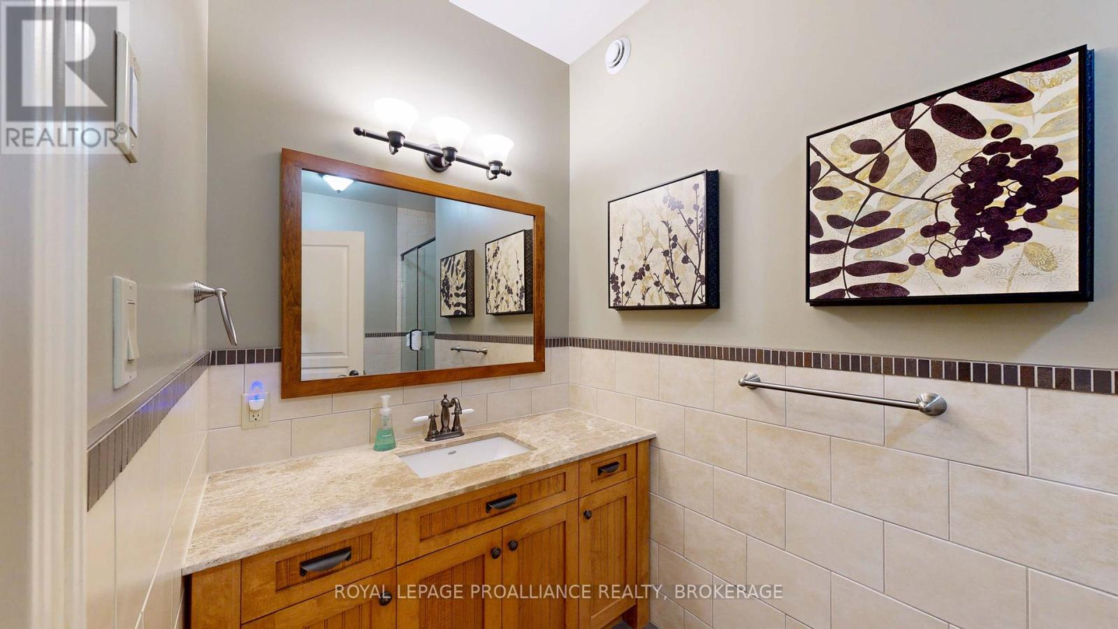 #12-6 532 10TH CONCESSION ROAD - 31