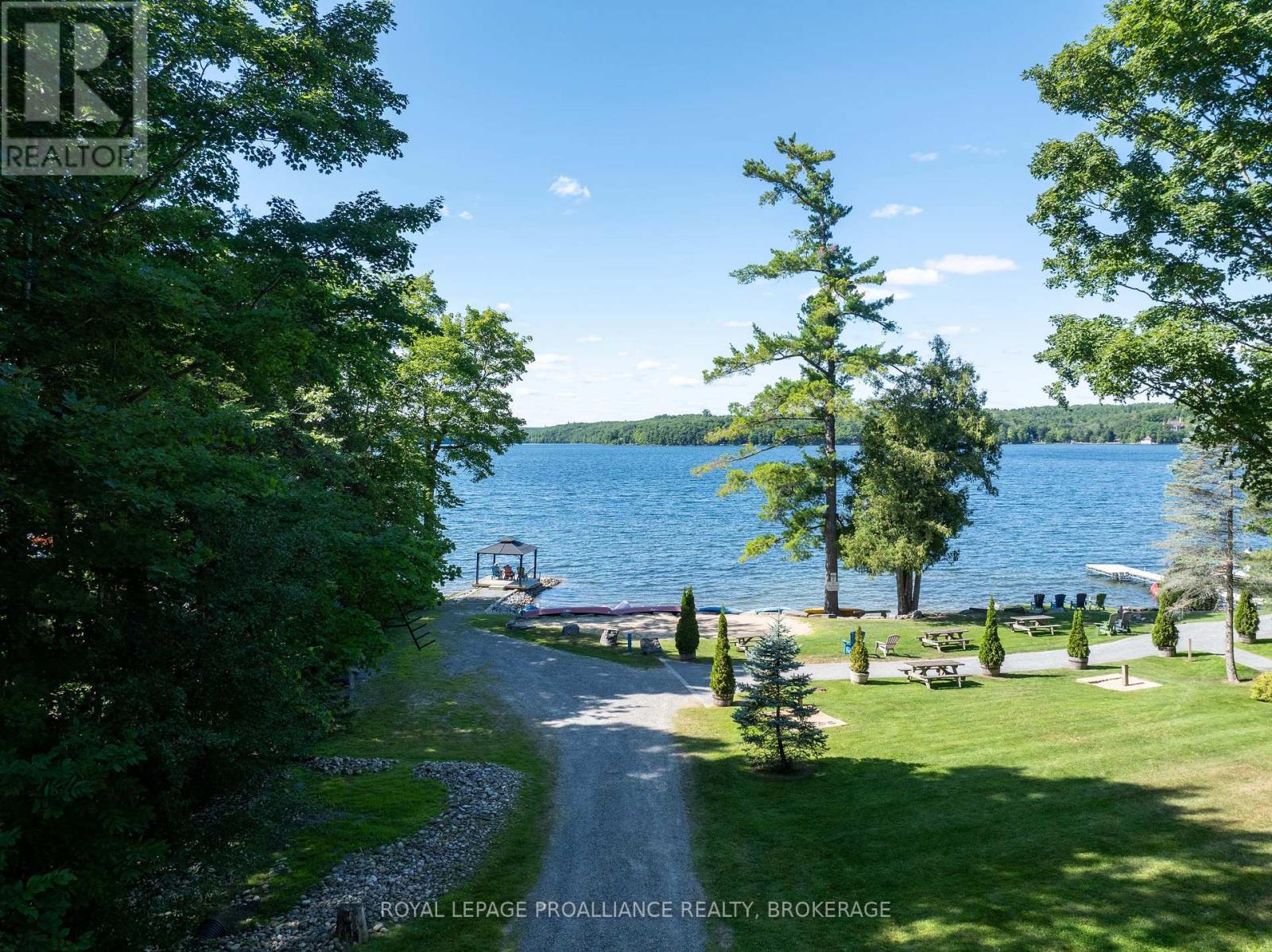 #12-6 532 10TH CONCESSION ROAD - 41