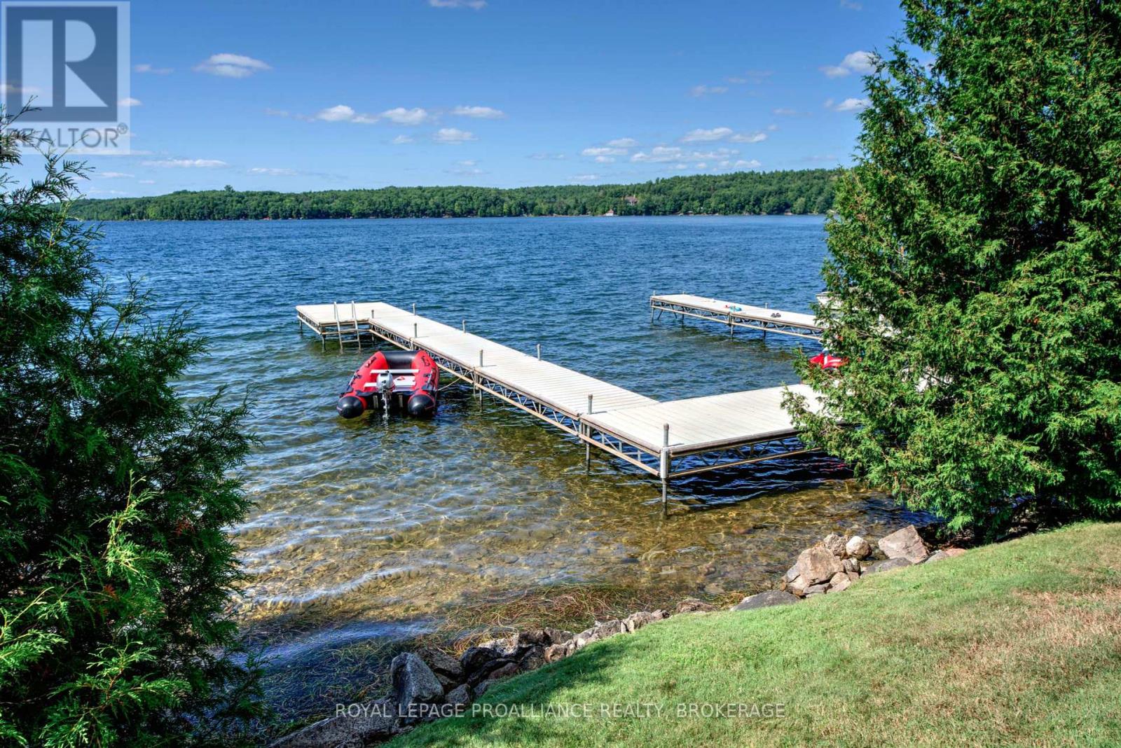 #12-6 532 10TH CONCESSION ROAD - 43