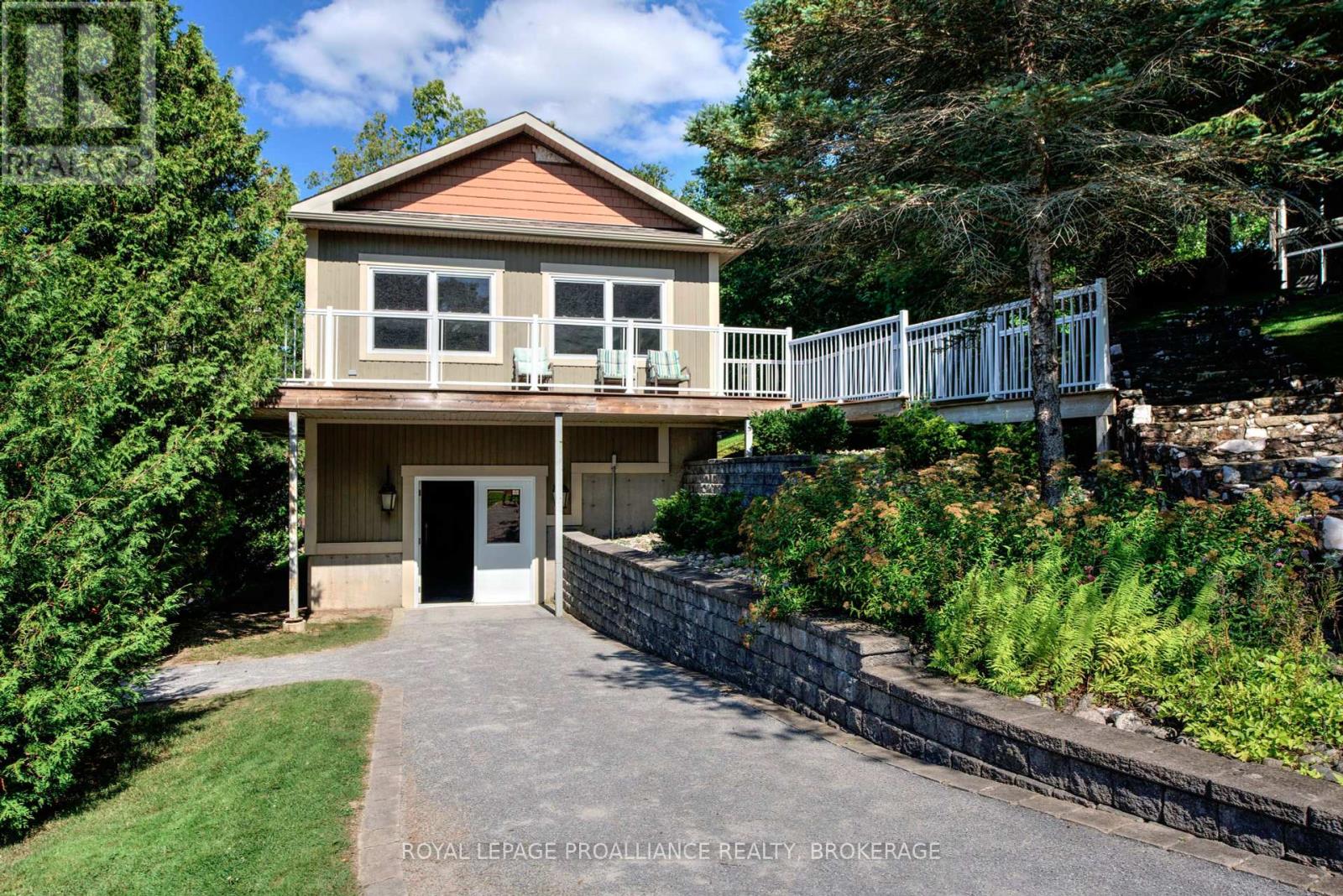 #12-6 532 10TH CONCESSION ROAD - 44