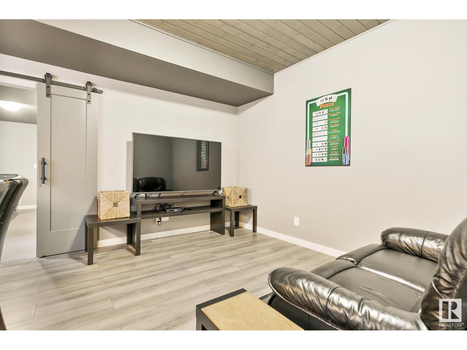 Photo 14 of 4026 Morrison Wy Nw, Edmonton AB