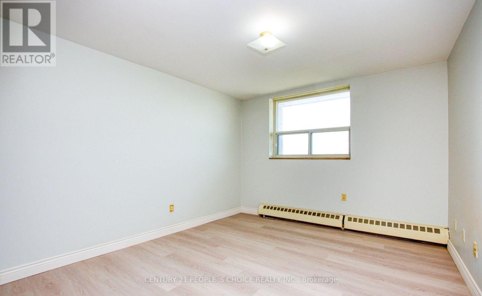 Photo 30 of 801 3533 Derry Road E, Mississauga ON