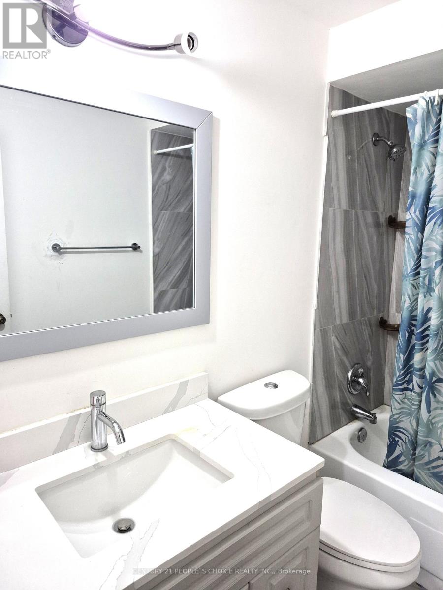 Photo 20 of 801 3533 Derry Road E, Mississauga ON