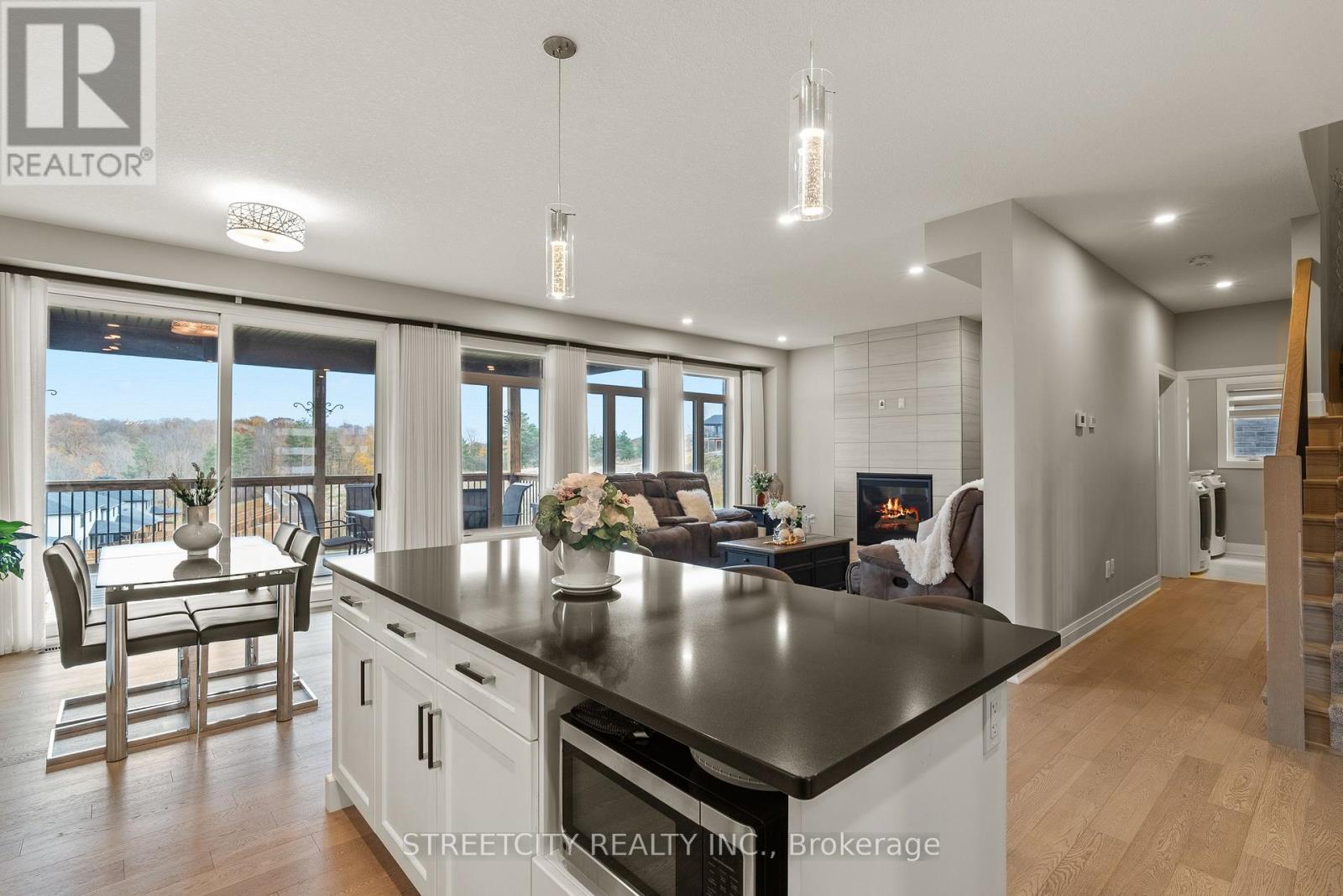 Photo 32 of 1135 Meadowlark Ridge, London South ON