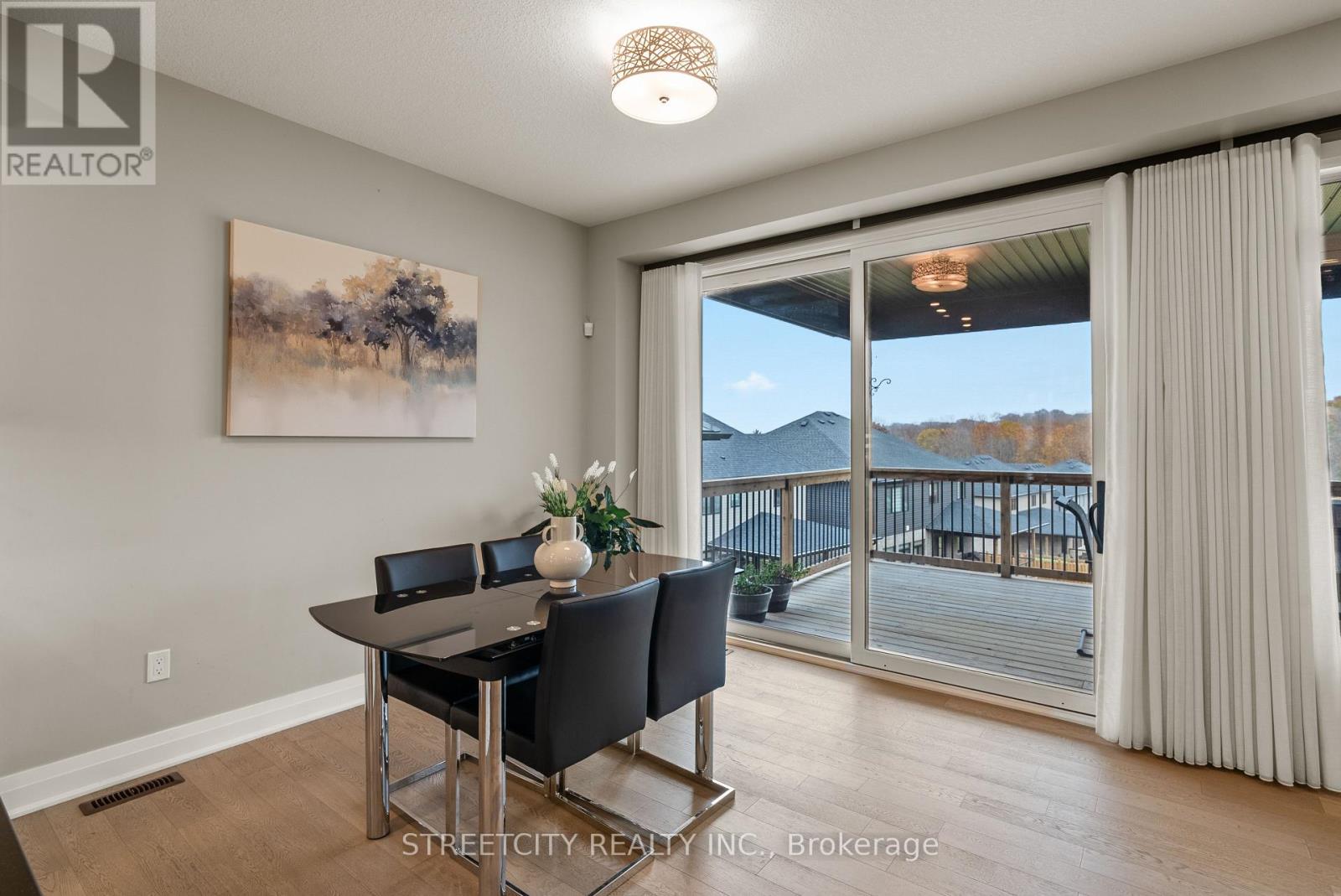 Photo 6 of 1135 Meadowlark Ridge, London South ON