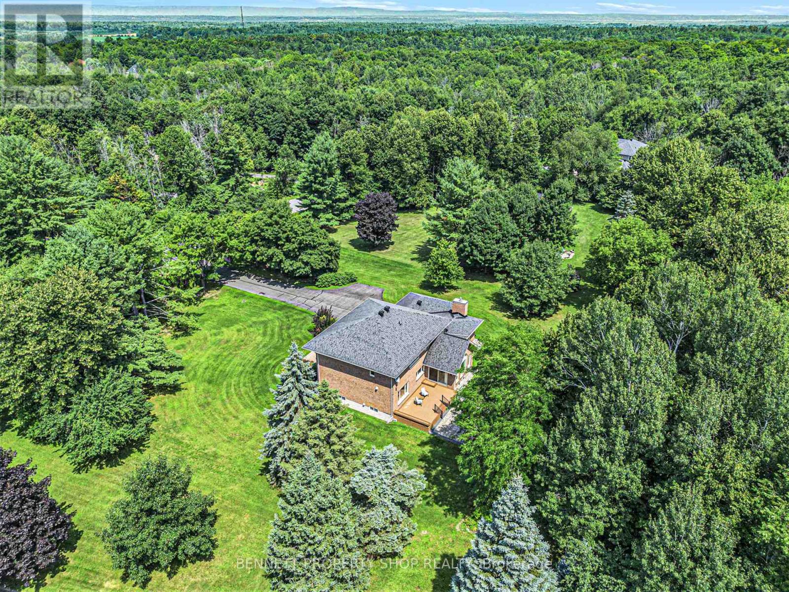 Photo 14 of 1410 Sherruby Way, Ottawa ON