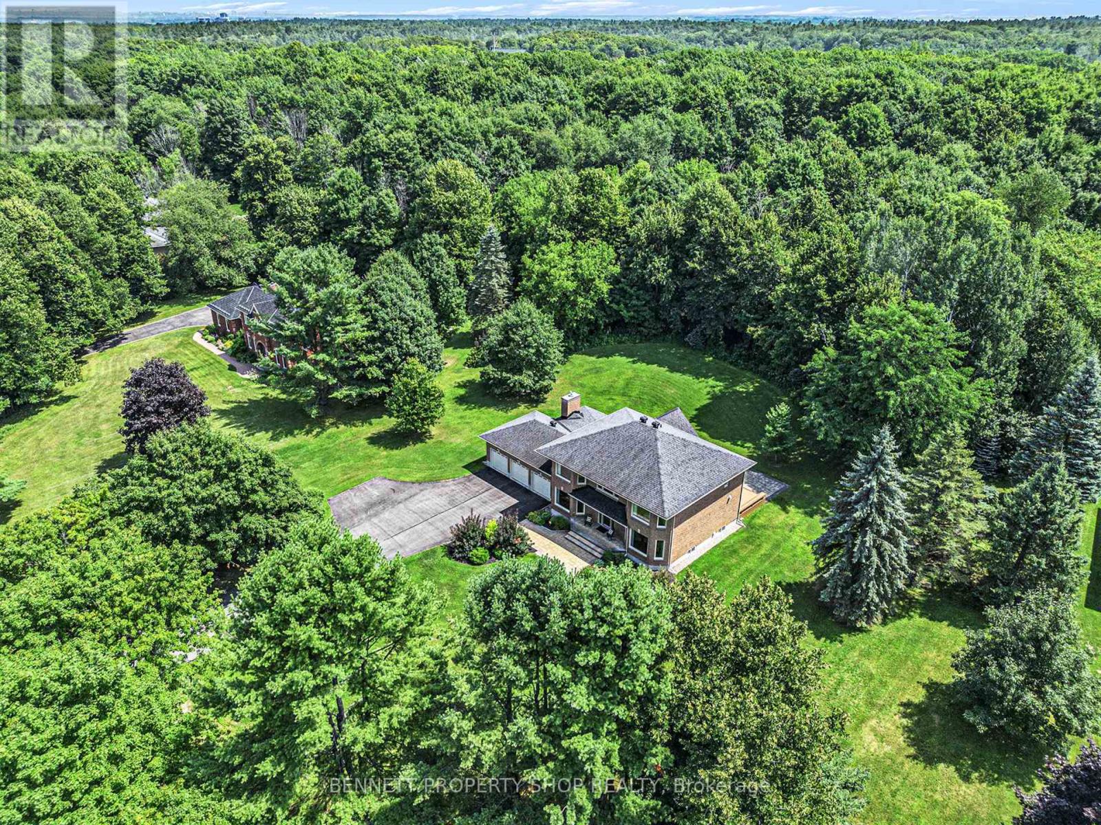 Photo 32 of 1410 Sherruby Way, Ottawa ON