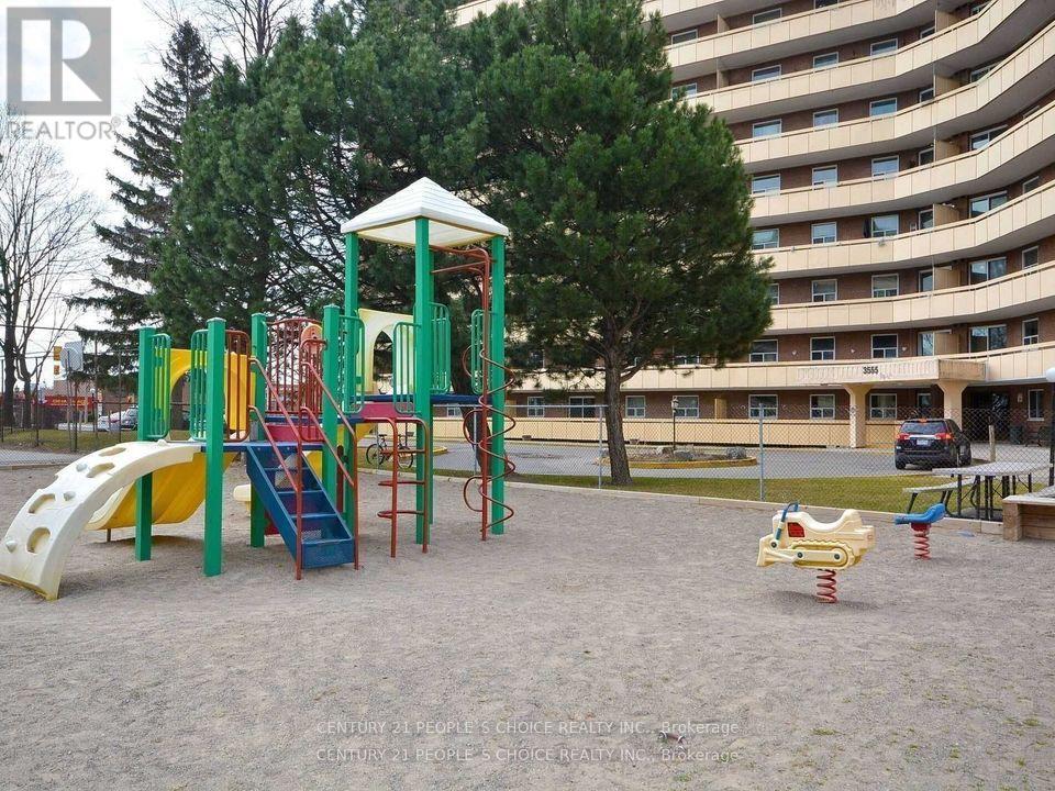 Photo 24 of 801 3533 Derry Road E, Mississauga ON