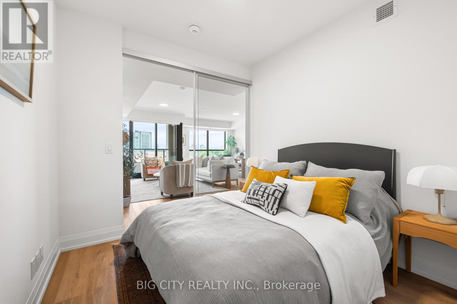 Photo 12 of 415 36 Brentcliffe Road, Toronto ON