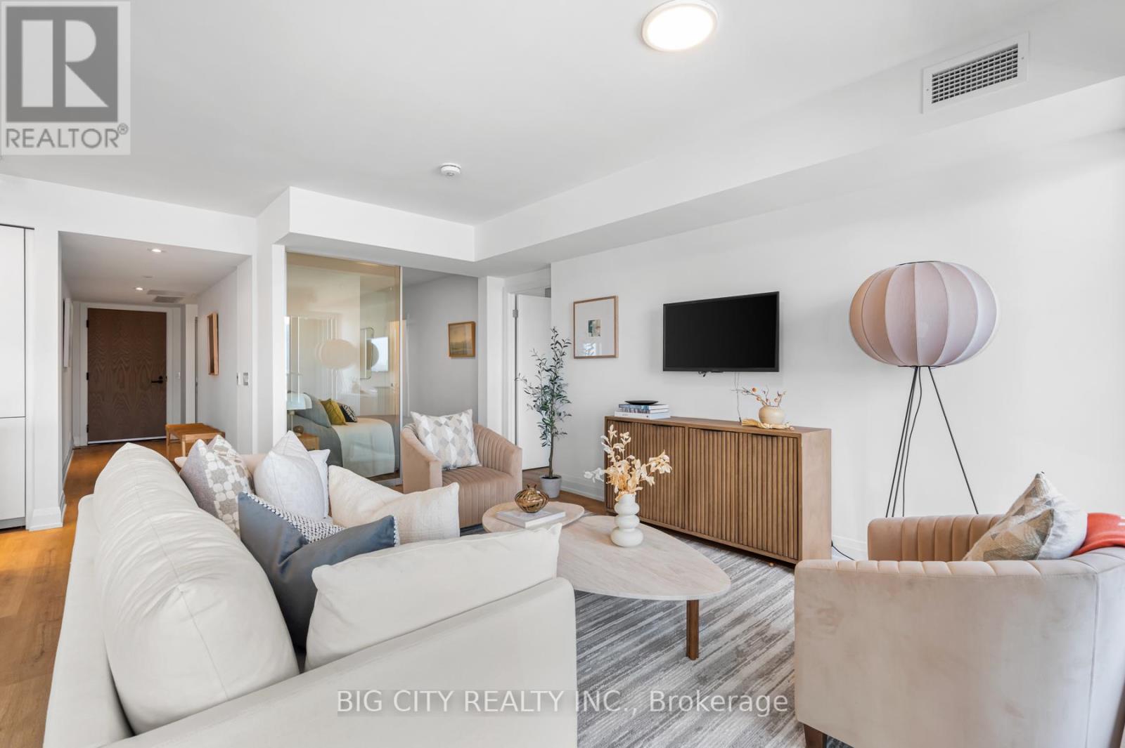 Photo 34 of 415 36 Brentcliffe Road, Toronto ON