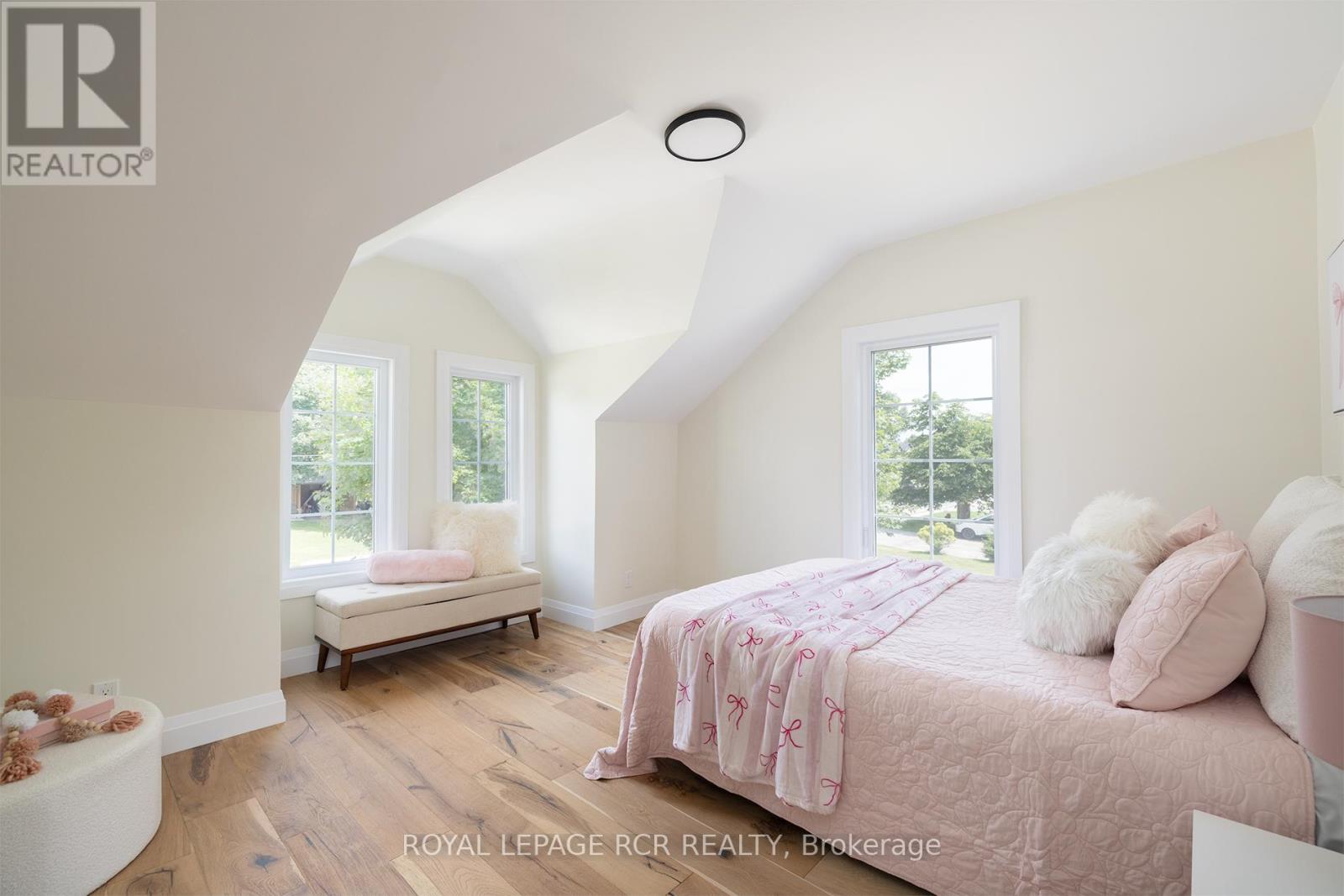 Photo 37 of 349 Smith Street, Wellington North ON