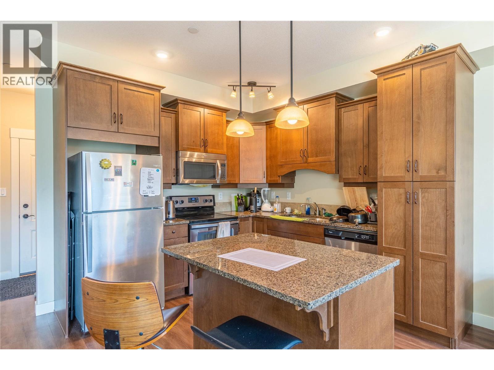 Photo 10 of 755 Mcgill Road Unit 301, Kamloops BC