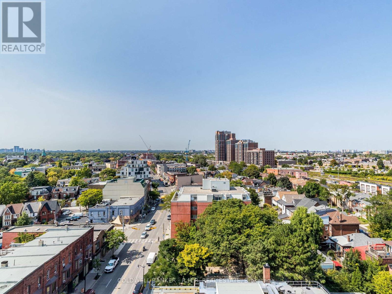 Photo 5 of 703 2720 Dundas Street W, Toronto ON