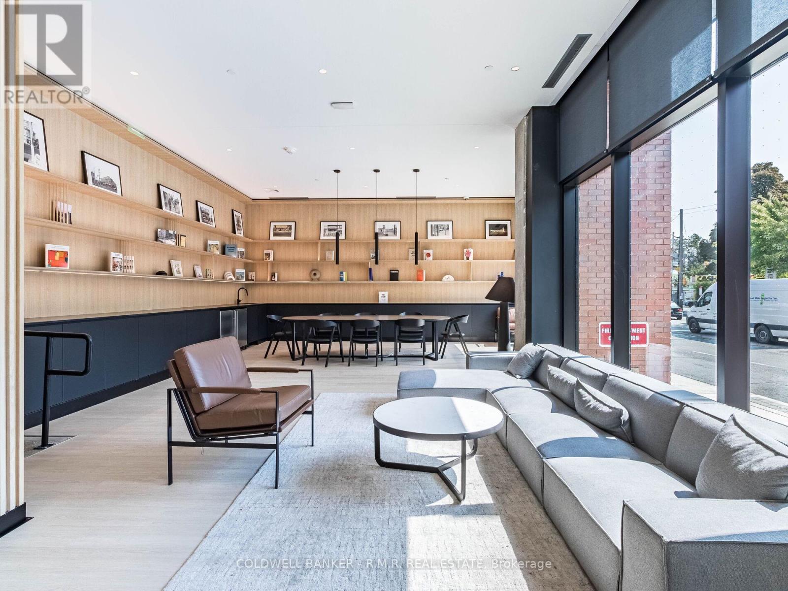 Photo 3 of 703 2720 Dundas Street W, Toronto ON