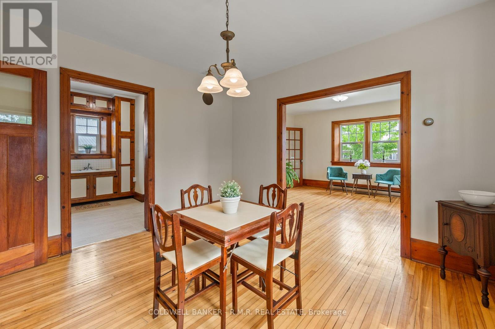 Photo 7 of 269 Glenarm Road, Kawartha Lakes ON