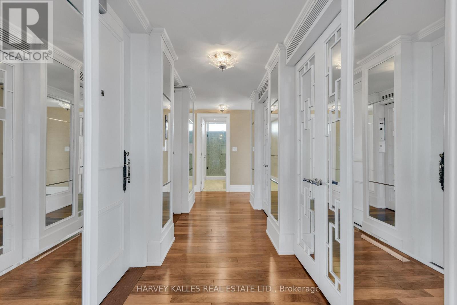 Photo 16 of 801 2600 Bathurst Street, Toronto ON