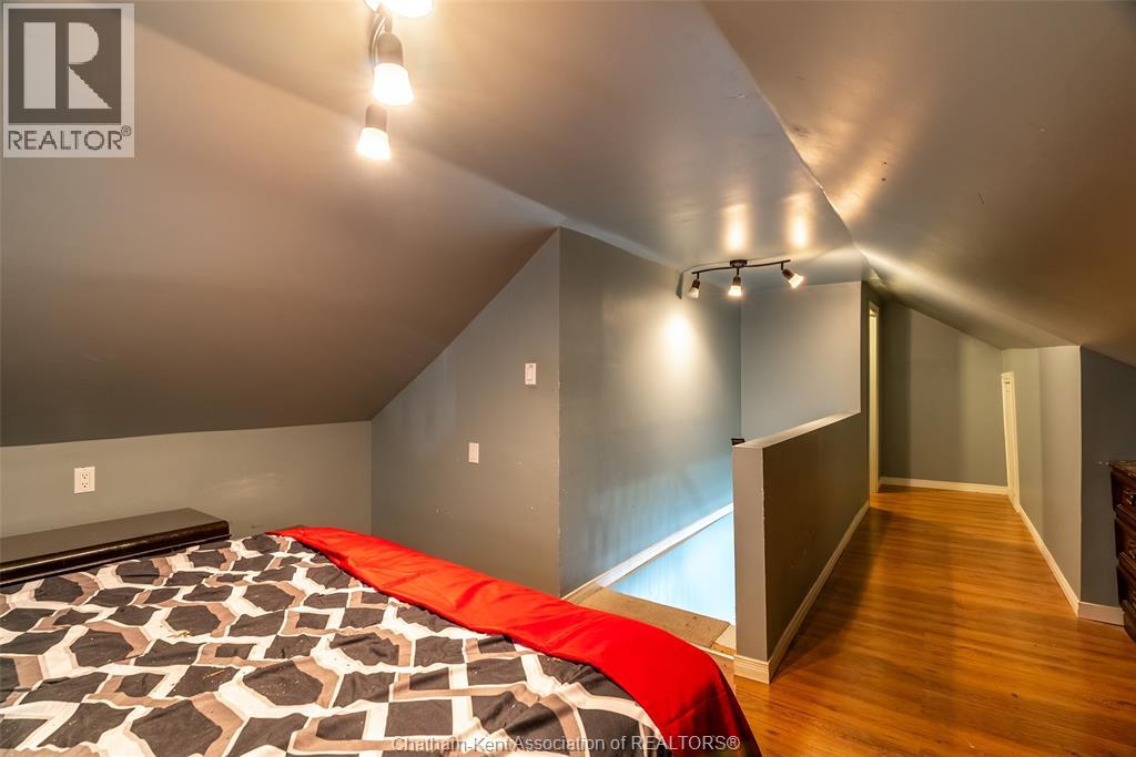Photo 16 of 67 Pine Street, Chatham ON