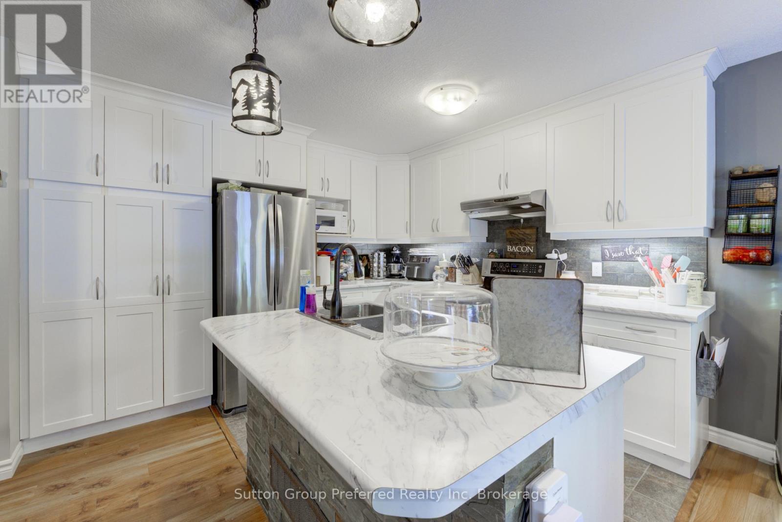 Photo 11 of 3 176 Ferguson Drive, Woodstock ON