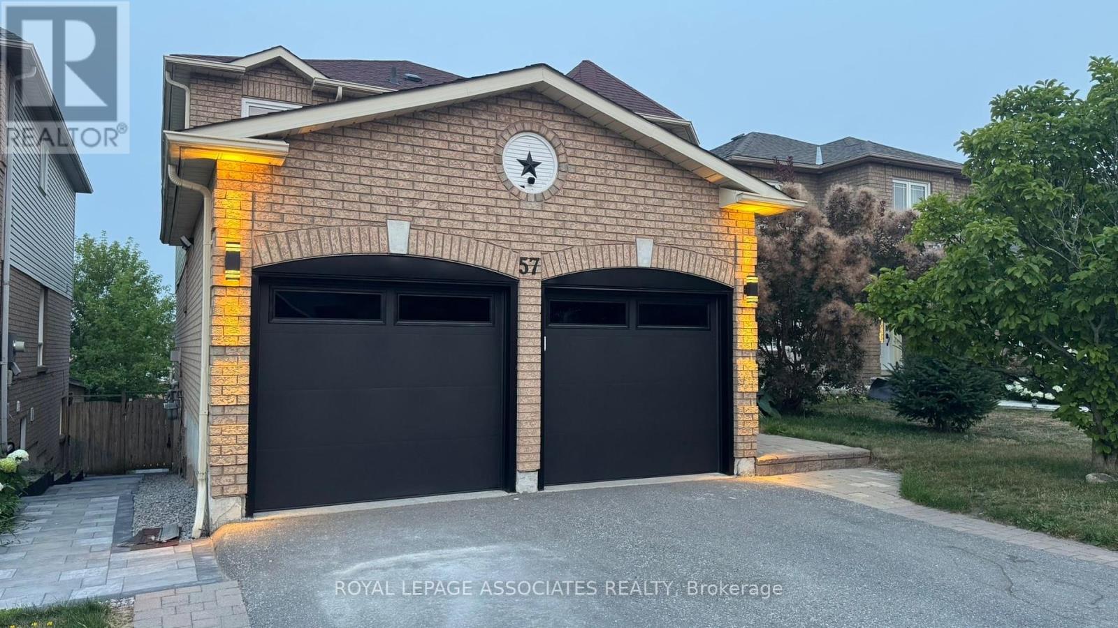Photo 2 of Lower 57 Apple Blossom Boulevard, Clarington ON