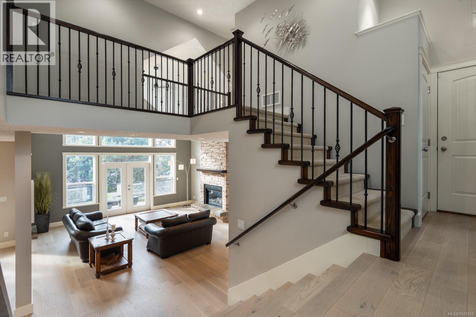 Photo 28 of 724 Bossi Pl, Saanich BC