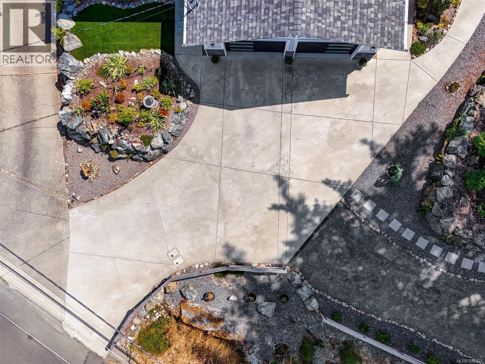 Photo 36 of 2407 Mountain Heights Dr, Sooke BC