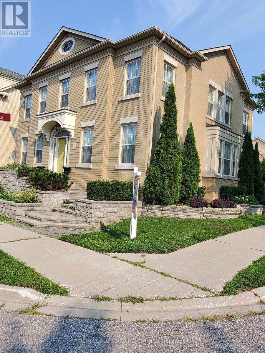 Photo 22 of 18 Orr Farm Road, Markham ON