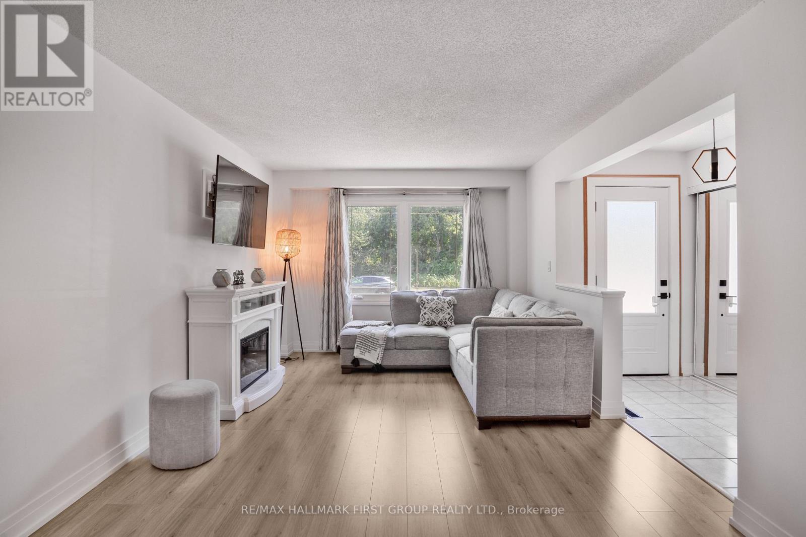 Photo 35 of 974 Vance Crescent, Innisfil ON
