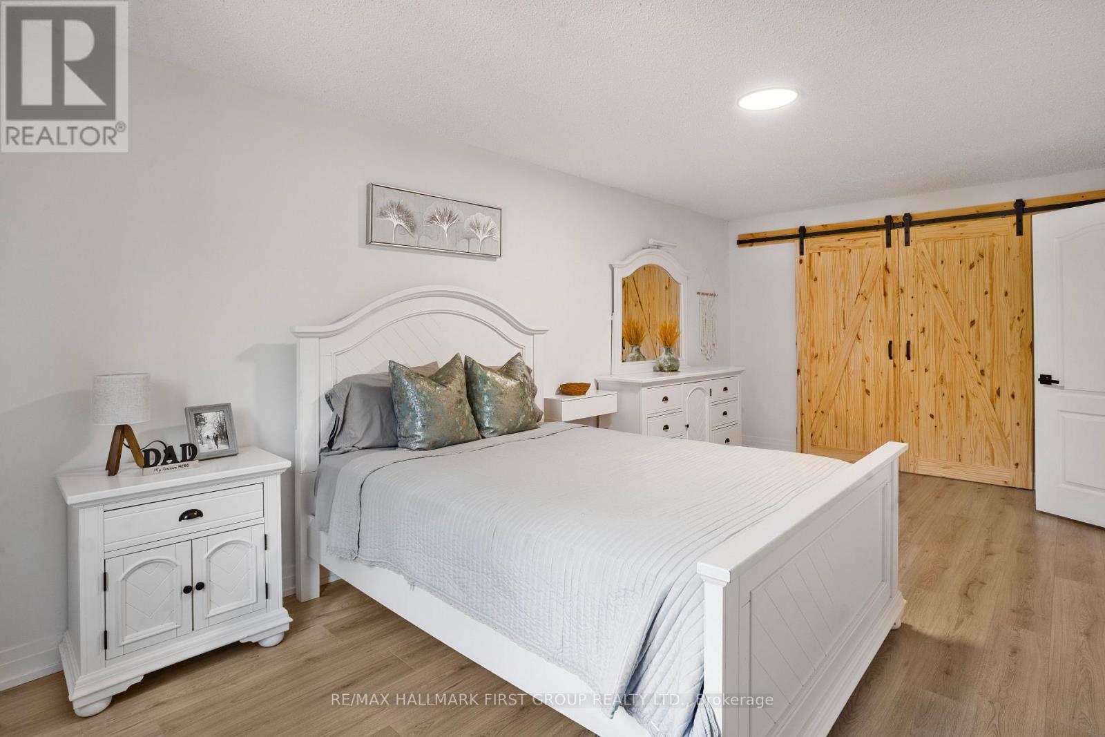 Photo 30 of 974 Vance Crescent, Innisfil ON