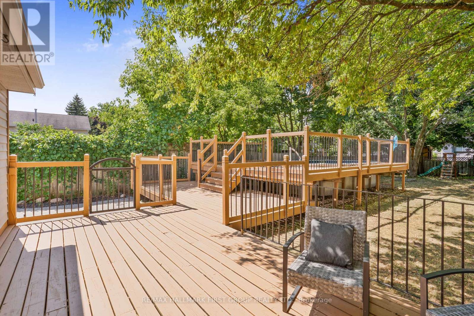 Photo 36 of 974 Vance Crescent, Innisfil ON