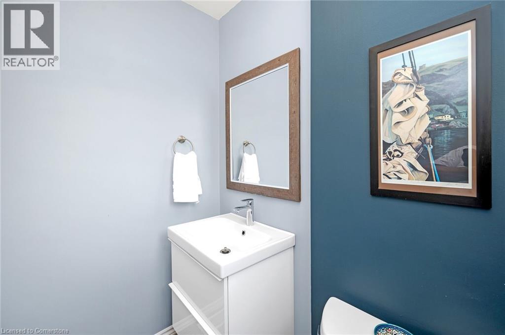 Photo 22 of 520 Concession 3 Road, Wilsonville ON