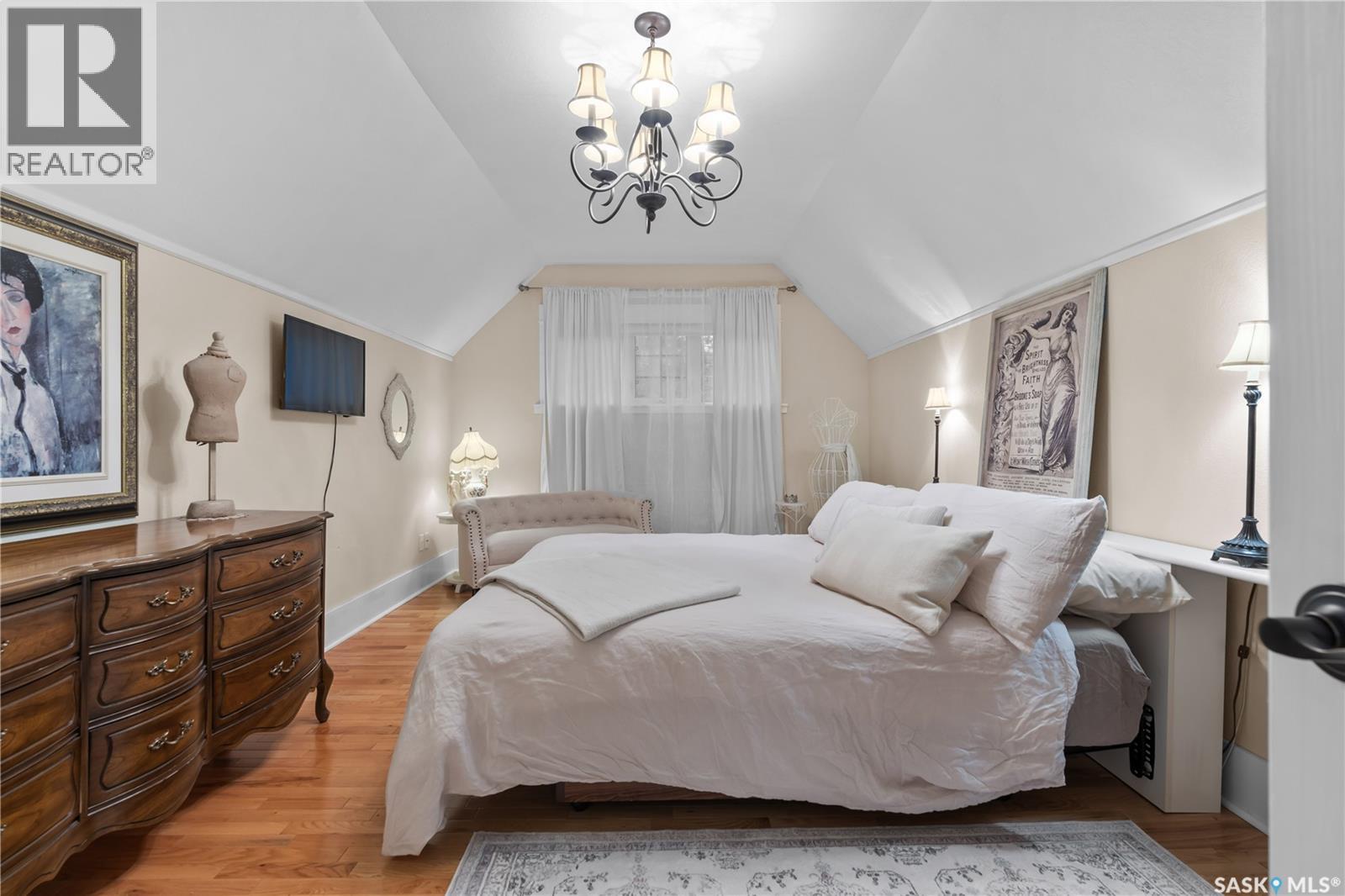 Photo 4 of 2852 Rae Street, Regina SK