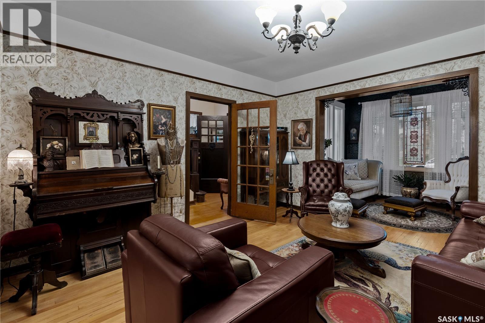 Photo 20 of 2852 Rae Street, Regina SK
