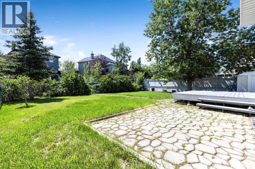 Single Family House for Sale in  Somerset Close SW Somerset Calgary 