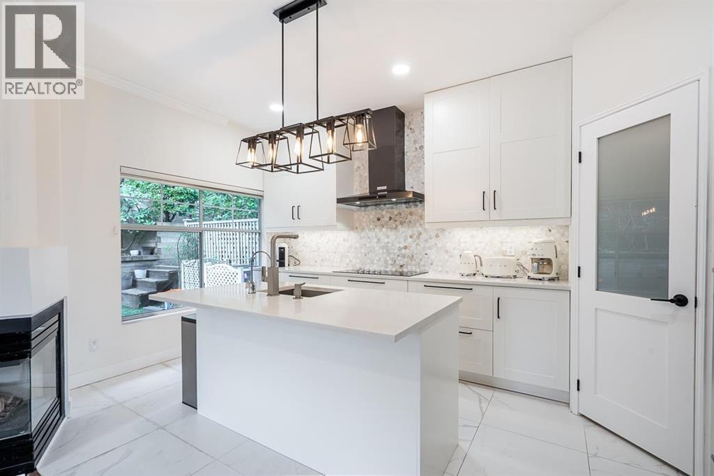 Photo 17 of 7 2979 Panorama Drive, Coquitlam BC