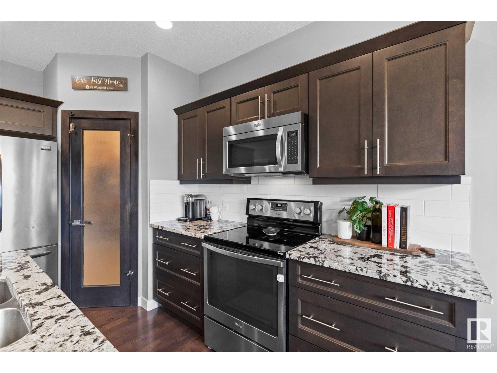 Photo 15 of 78 Woodhill Ln, Fort Saskatchewan AB