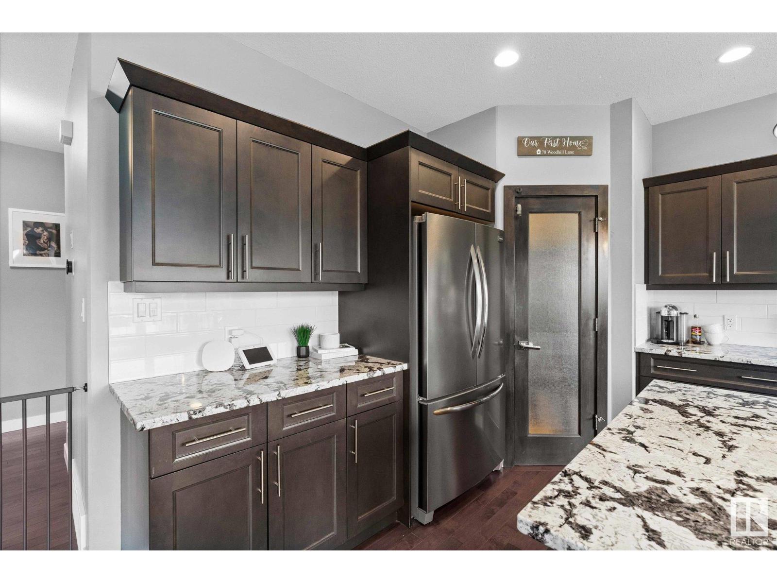 Photo 43 of 78 Woodhill Ln, Fort Saskatchewan AB