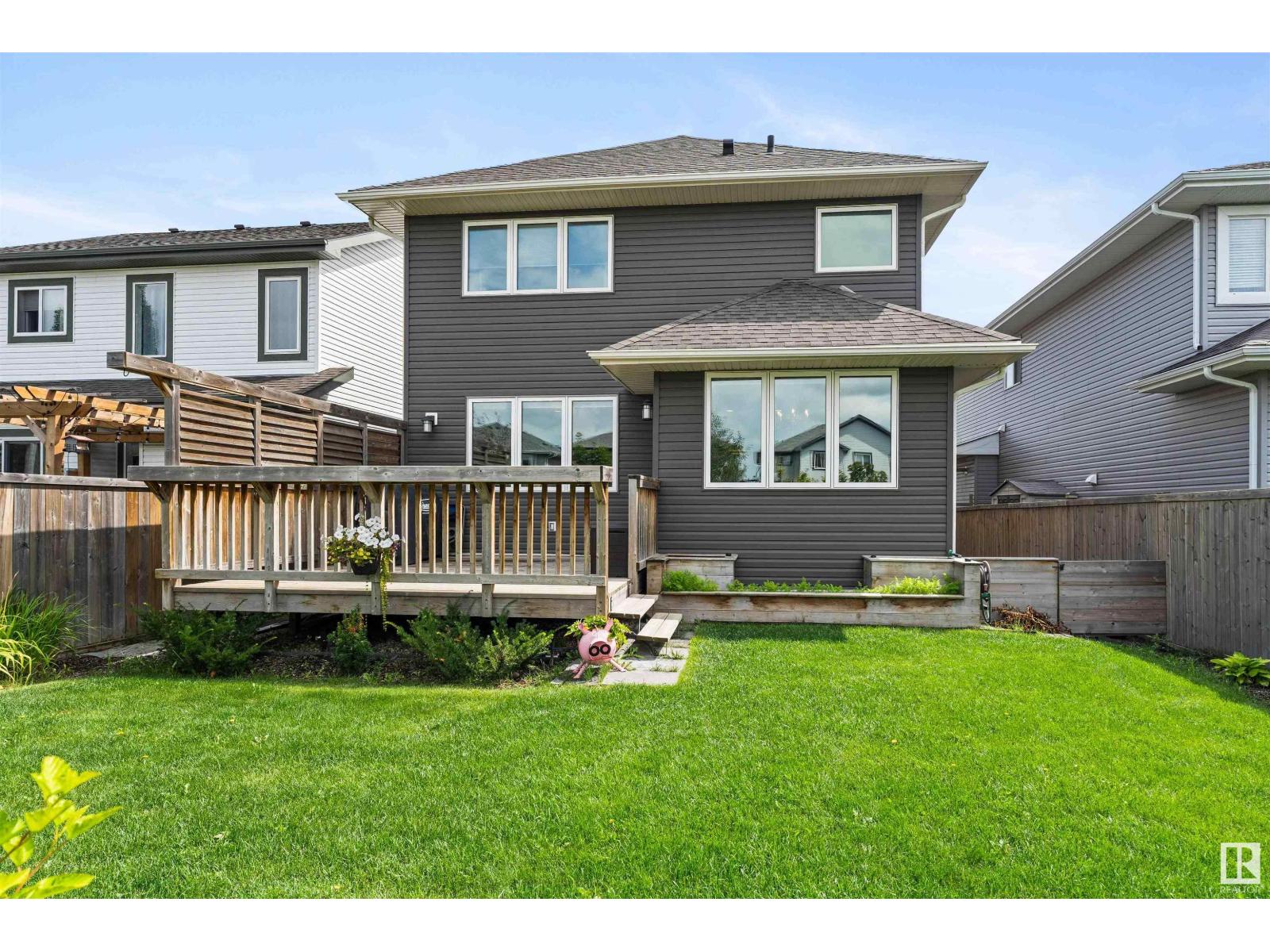 Photo 42 of 78 Woodhill Ln, Fort Saskatchewan AB